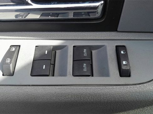 Used 2014 Ford F150 XLT w/ XTR Package image 16