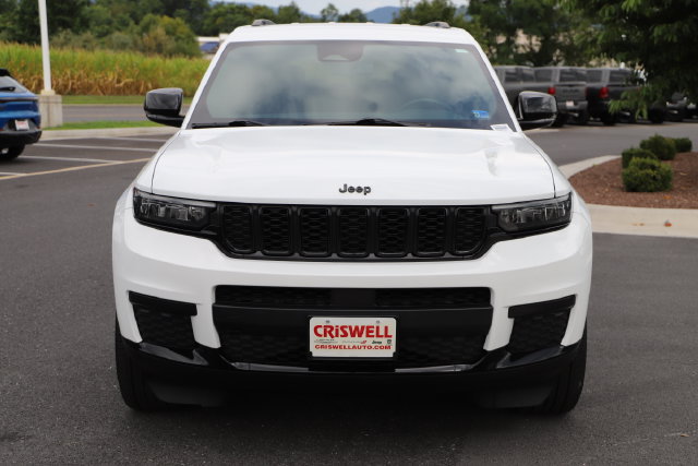 Used 2021 Jeep Grand Cherokee L Laredo AWD/4WD image 5