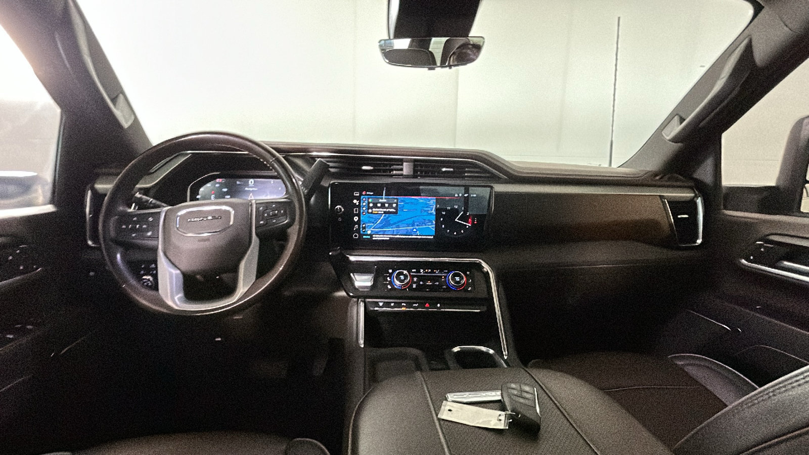 Used 2024 GMC Sierra 3500 Denali w/ Denali Reserve Package AWD/4WD image 32