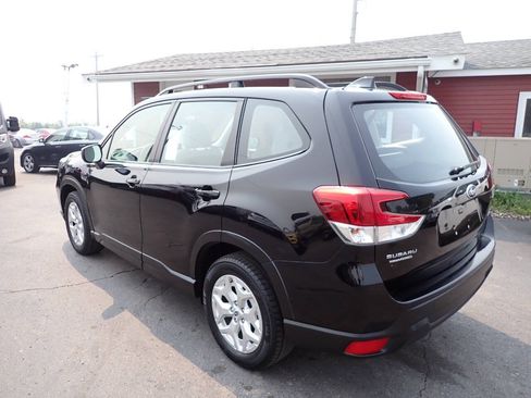 Used 2019 Subaru Forester w/ Alloy Wheel Package AWD/4WD image 4