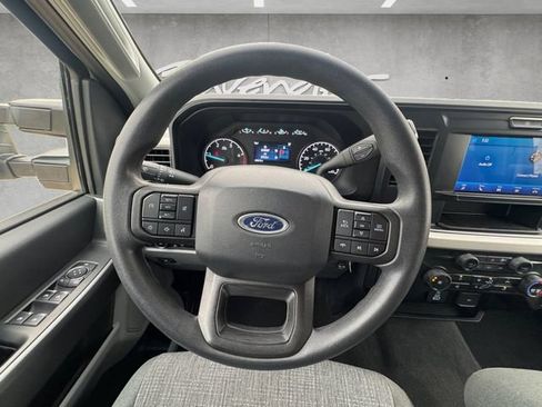 Used 2025 Ford F250 XLT AWD/4WD image 21
