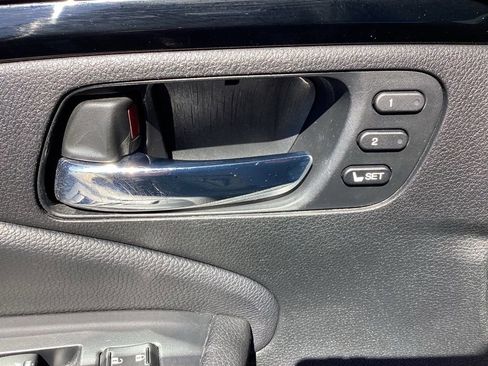 Used 2021 Honda Pilot Touring image 24