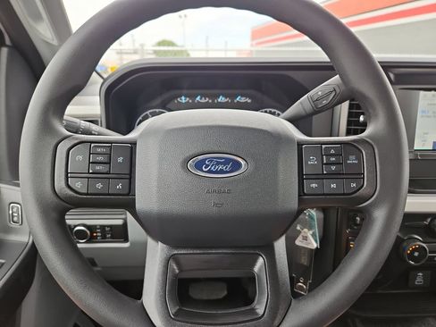 New 2026 Ford F250 XL w/ XL Off-Road Package AWD/4WD image 27