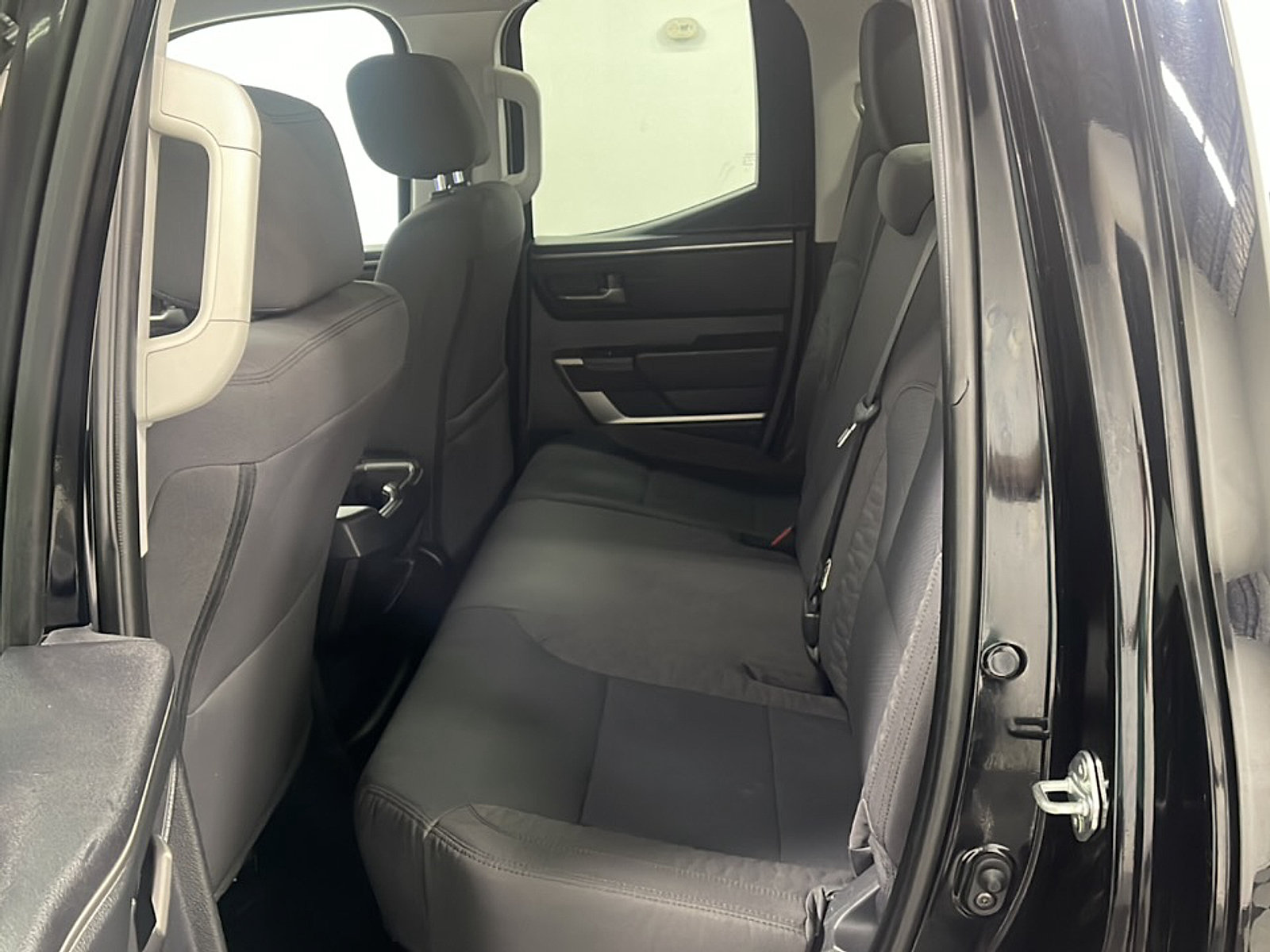 Used 2022 Toyota Tundra SR5 RWD image 15