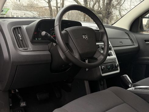 Used 2010 Dodge Journey SXT w/ Flexible Seating Group image 11