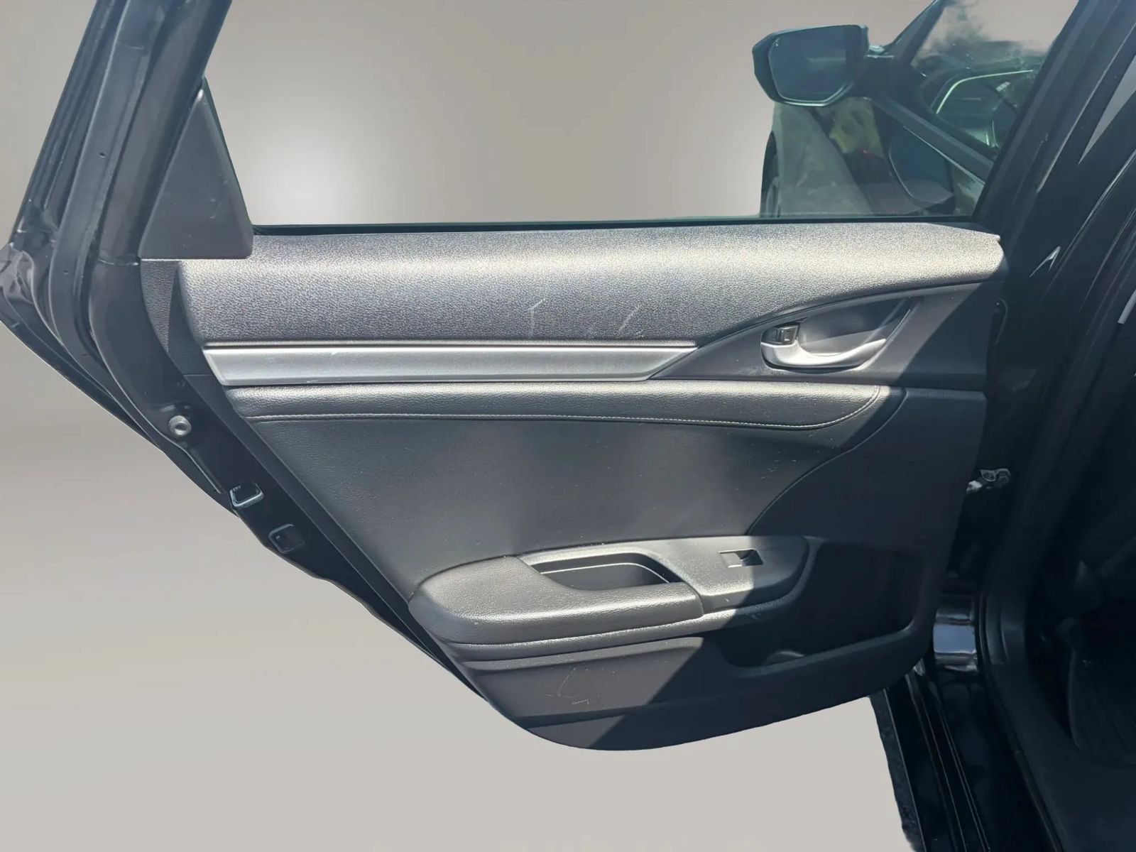 Used 2016 Honda Civic EX-L image 24