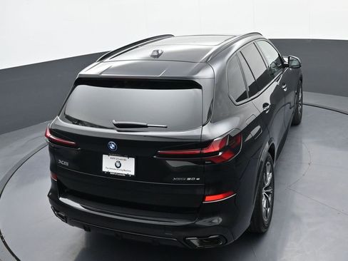 New 2026 BMW X5 xDrive50e w/ Executive Package image 37