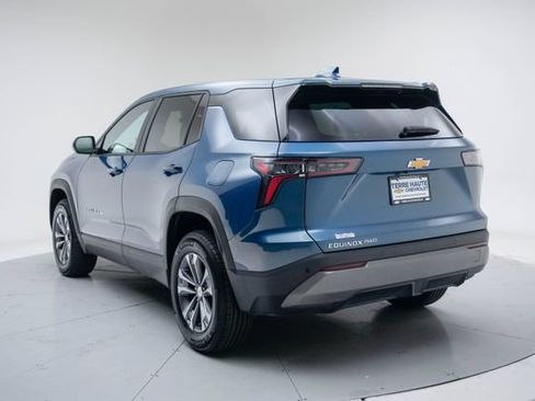 Used 2026 Chevrolet Equinox LT AWD/4WD image 4