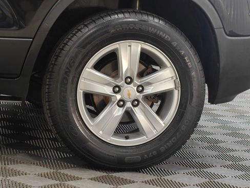 Used 2015 Chevrolet Trax LT w/ LT Plus Package AWD/4WD image 47