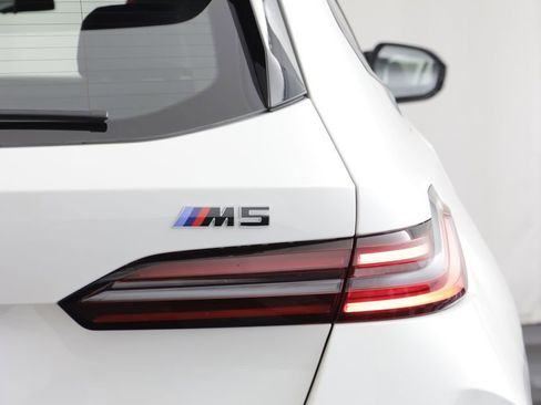 New 2027 BMW M5 Touring AWD/4WD image 24