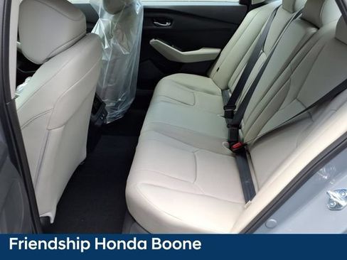 Used 2025 Honda Accord EX-L image 13