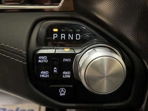 Used 2024 RAM 1500 Limited w/ Body Color Bumper Group image 15