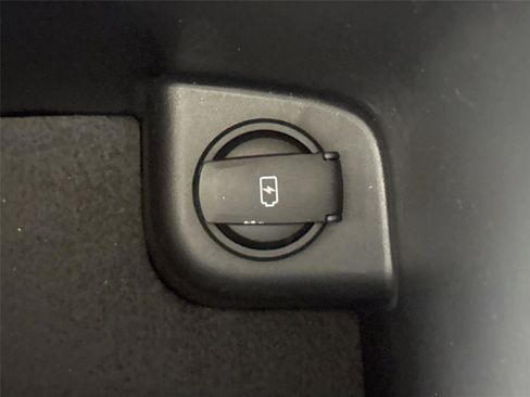 Used 2021 Kia Telluride EX w/ EX Premium Package image 34