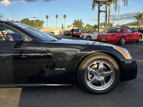 Used 2004 Cadillac XLR 2DR CONV image 10