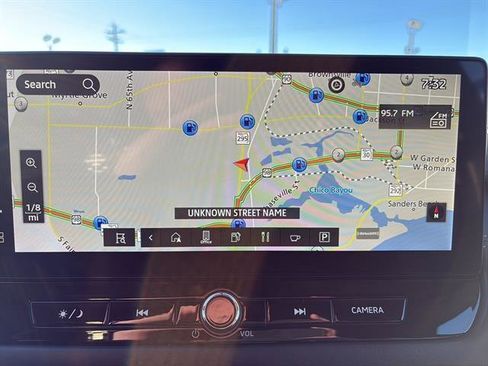 Used 2025 Mitsubishi Outlander SE image 23