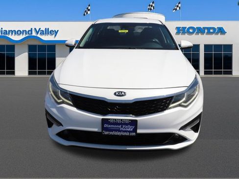 Used 2020 Kia Optima S FWD image 2