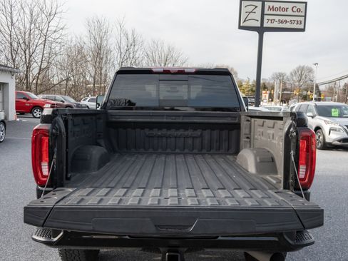 Used 2023 GMC Sierra 2500 Denali w/ Denali Ultimate Package image 15