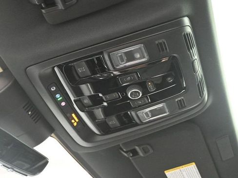 New 2026 Chevrolet Tahoe Premier image 38