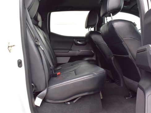 Used 2020 Toyota Tacoma TRD Pro AWD/4WD image 27