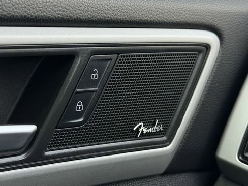 Used 2023 Volkswagen Atlas SEL Premium image 24