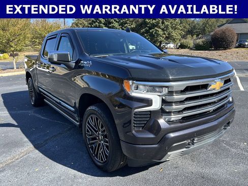 Used 2024 Chevrolet Silverado 1500 High Country image 14