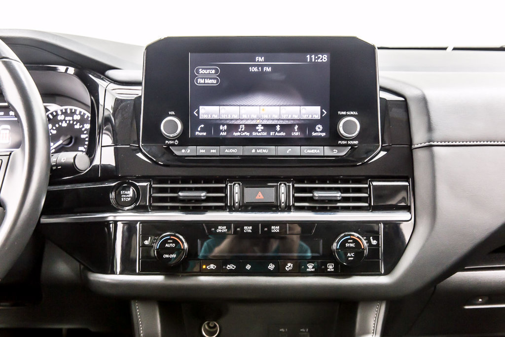 Used 2025 Nissan Pathfinder SV AWD/4WD image 17