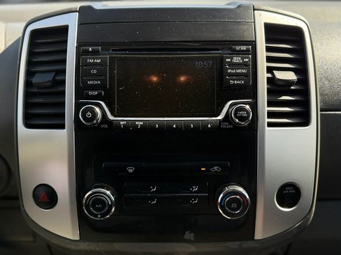 Used 2018 Nissan Frontier S RWD image 28