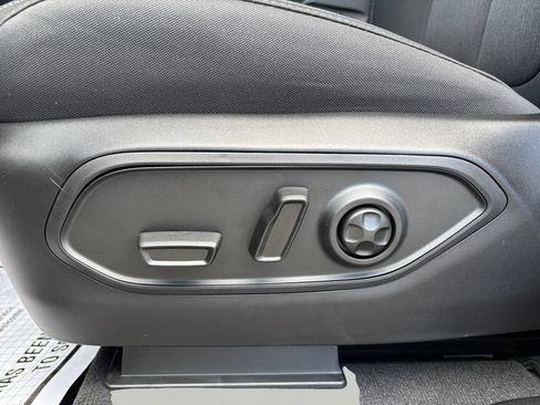 New 2026 Jeep Grand Cherokee L 4WD image 25