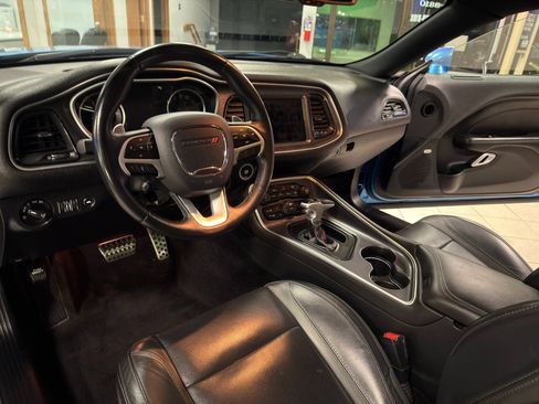 Used 2018 Dodge Challenger GT image 17