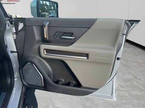 New 2025 GMC Hummer EV 2X image 14