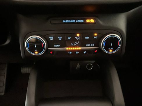 Used 2024 Ford Escape Active AWD/4WD image 25