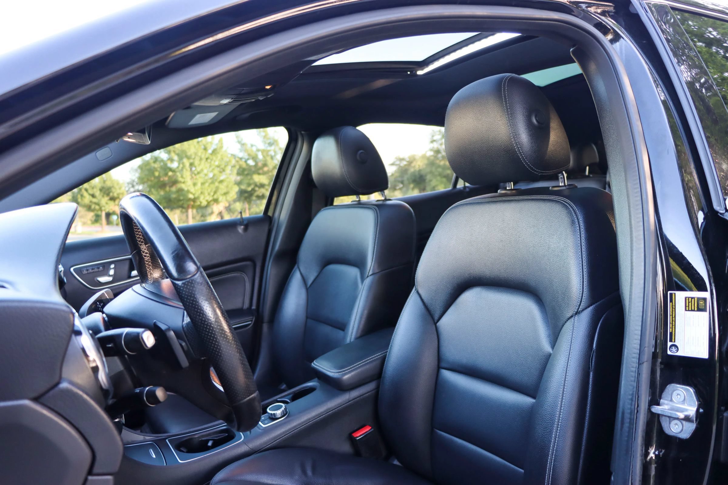 Used 2018 Mercedes-Benz GLA 250 image 15