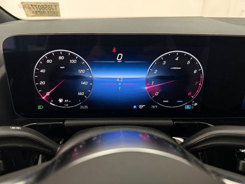 New 2026 Mercedes-Benz GLA 250 GLA 250 image 17