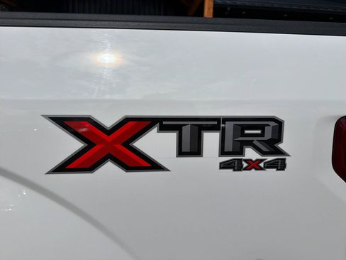 Used 2020 Ford F150 XLT w/ Equipment Group 302A Luxury AWD/4WD image 19