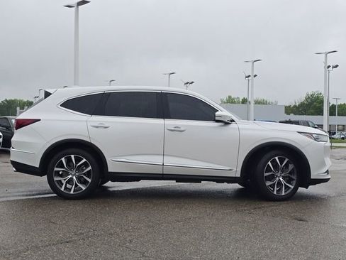 Used 2024 Acura MDX SH-AWD w/ Technology Package image 37