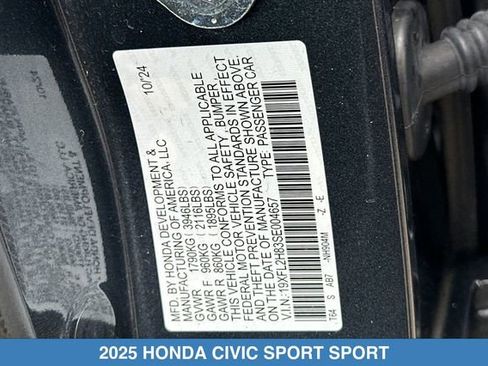 Certified 2025 Honda Civic Sport image 31
