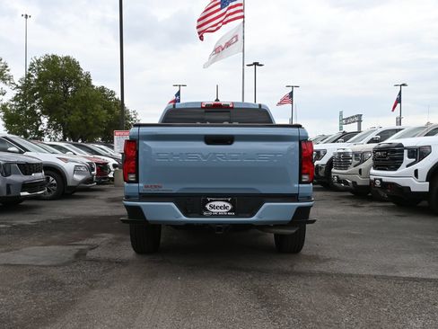 Used 2025 Chevrolet Colorado LT w/ LT Convenience Package RWD image 6