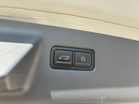 Used 2024 Hyundai Santa Fe Limited FWD image 24