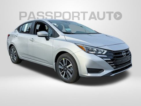 New 2025 Nissan Versa SV image 4
