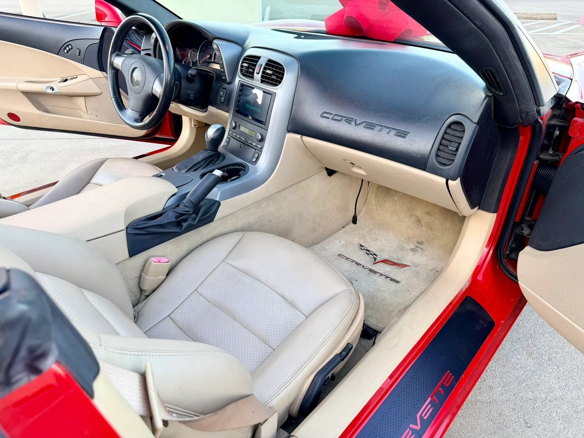 Used 2006 Chevrolet Corvette Convertible w/ Preferred Equipment Group RWD image 33