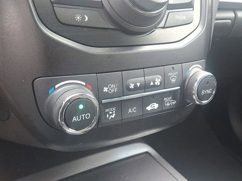 Used 2015 Acura RDX AWD w/ Technology Package image 16