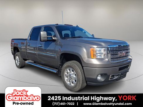 Used 2012 GMC Sierra 3500 Denali image 1