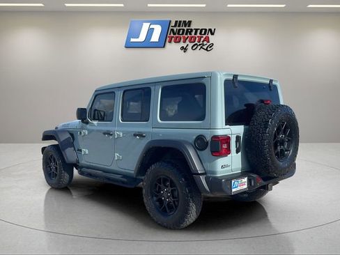 Used 2024 Jeep Wrangler Willys image 7