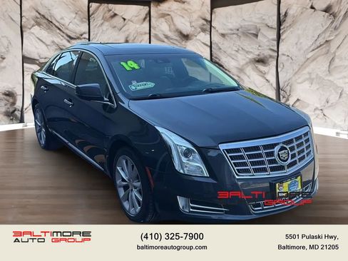 Used 2014 Cadillac XTS Luxury w/ Driver Awareness Package FWD image 3