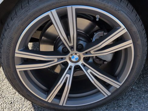 Certified 2024 BMW 330i Sedan w/ Premium Package image 13