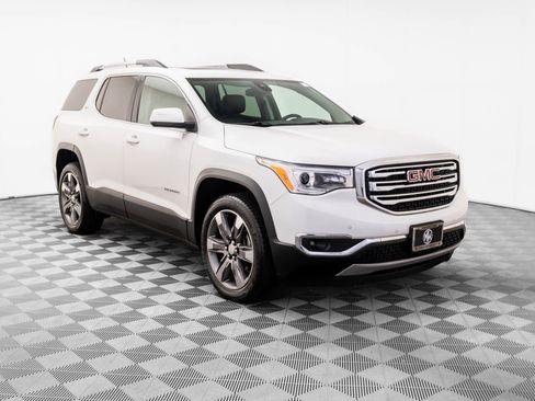 Used 2019 GMC Acadia SLT w/ LPO, Floor Liner Package AWD/4WD image 8