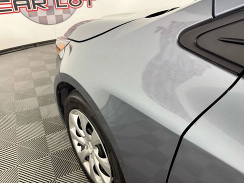 Used 2025 Toyota Corolla LE image 22