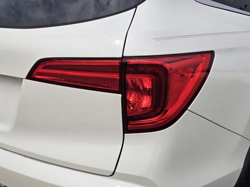 Used 2017 Honda Pilot EX-L image 9