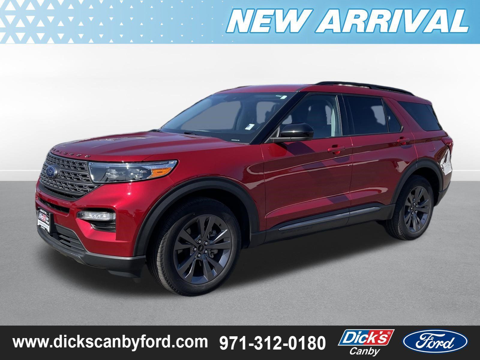 Used 2024 Ford Explorer XLT w/ Equipment Group 202A AWD/4WD image 5