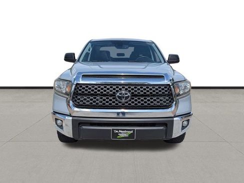 Used 2020 Toyota Tundra SR5 w/ SR5 Upgrade Package RWD image 2